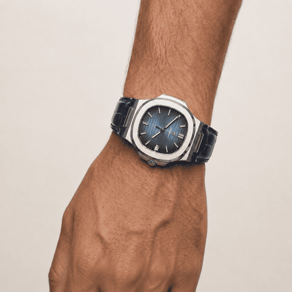 Quartz Watch – Leather Strap Date Luminous Edition