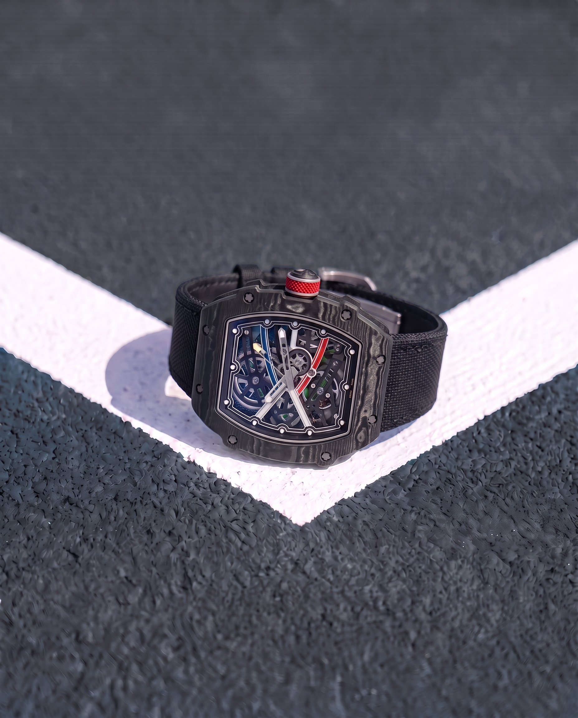 Skeleton Automatic Watch – Carbon Fiber Phantom Black Edition