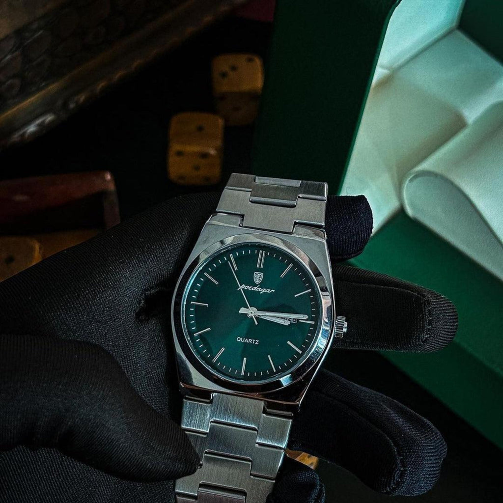 Quartz Watch – Stainless Steel Emerald Green Edition